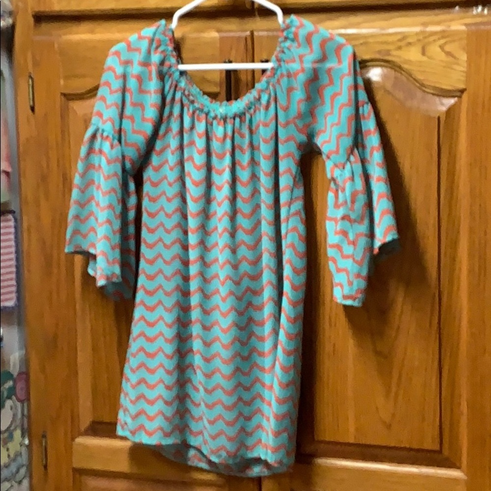 Chevron top